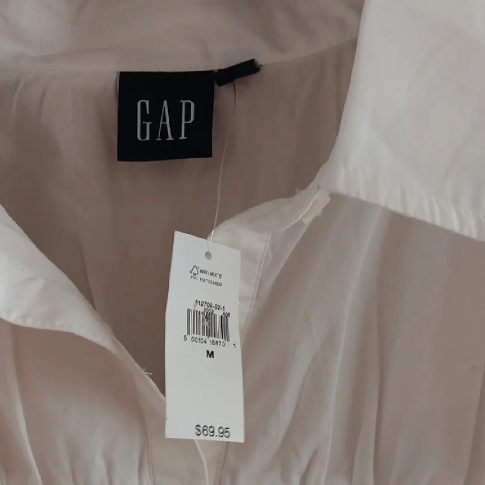 GAP White Cuffed Sleeve Buttoned Top M NWT - Picture 2 of 6